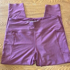 Victoria Sport Ankle Length Women’s Sparkle Leggings (size XL)